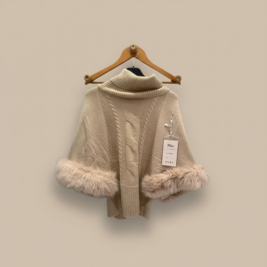Poncho con pelo