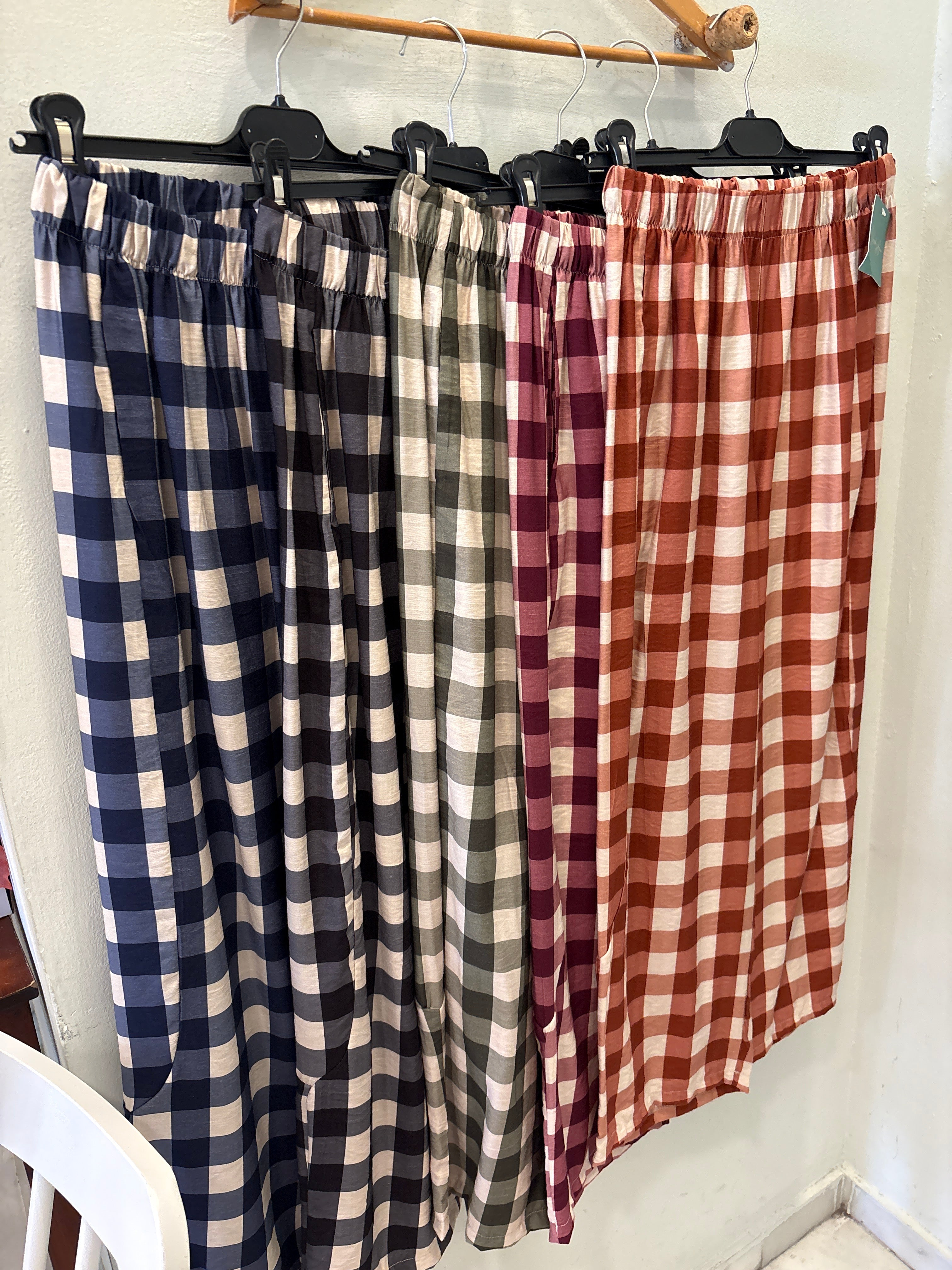 Pantalón Cuadros con Costura Lateral
