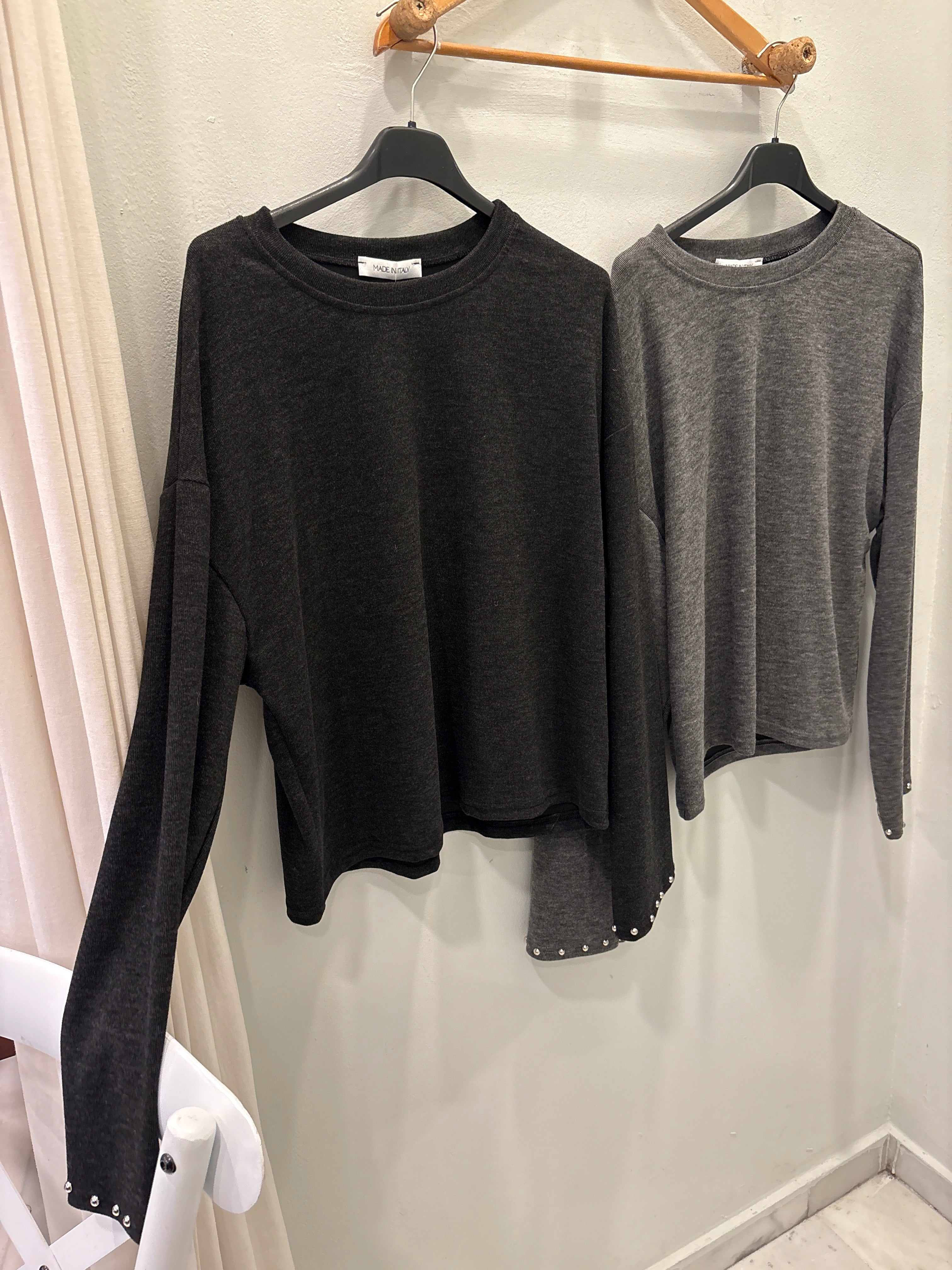 Jersey fino tachuelas