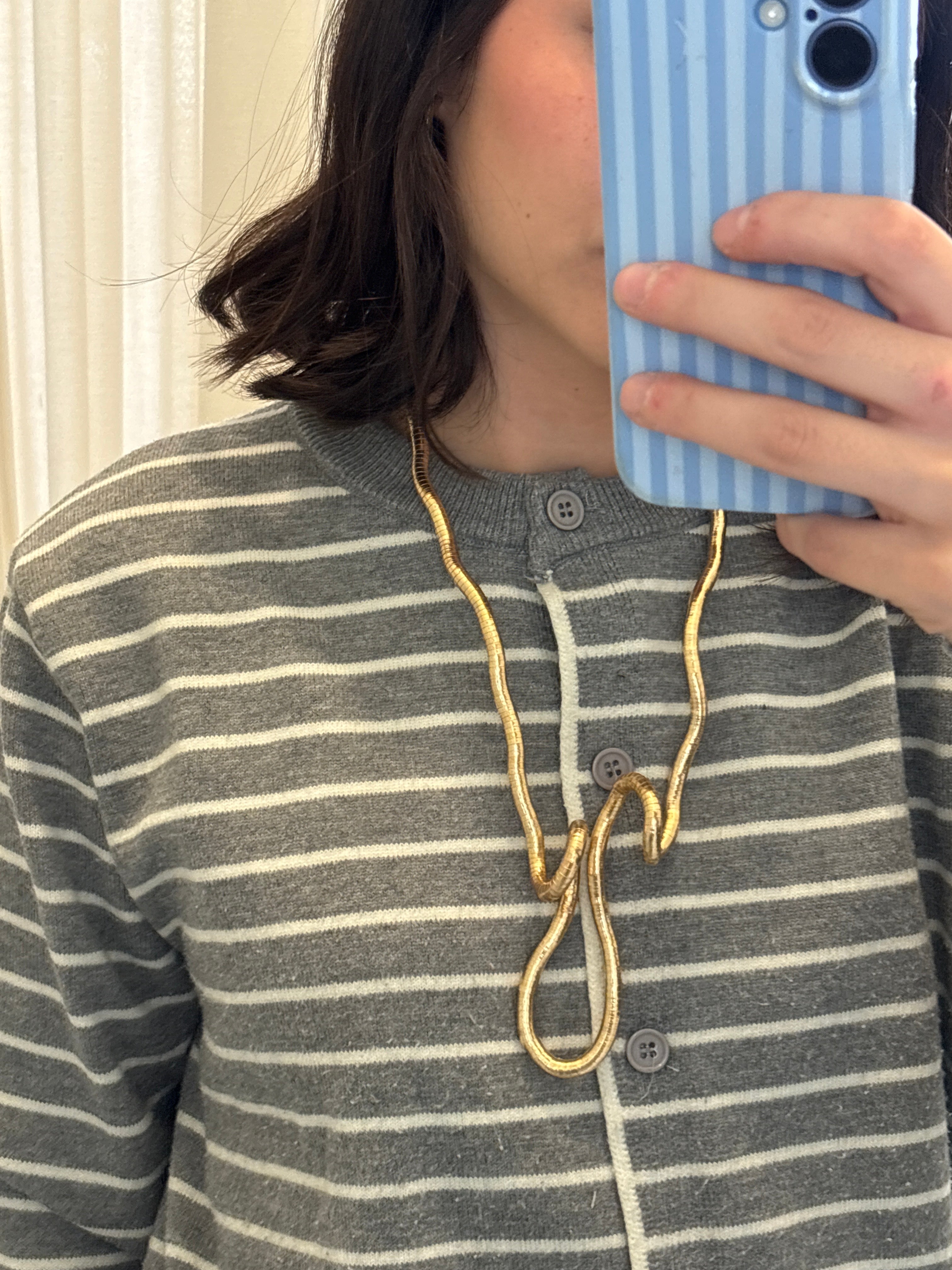 Collar multiposición dorado