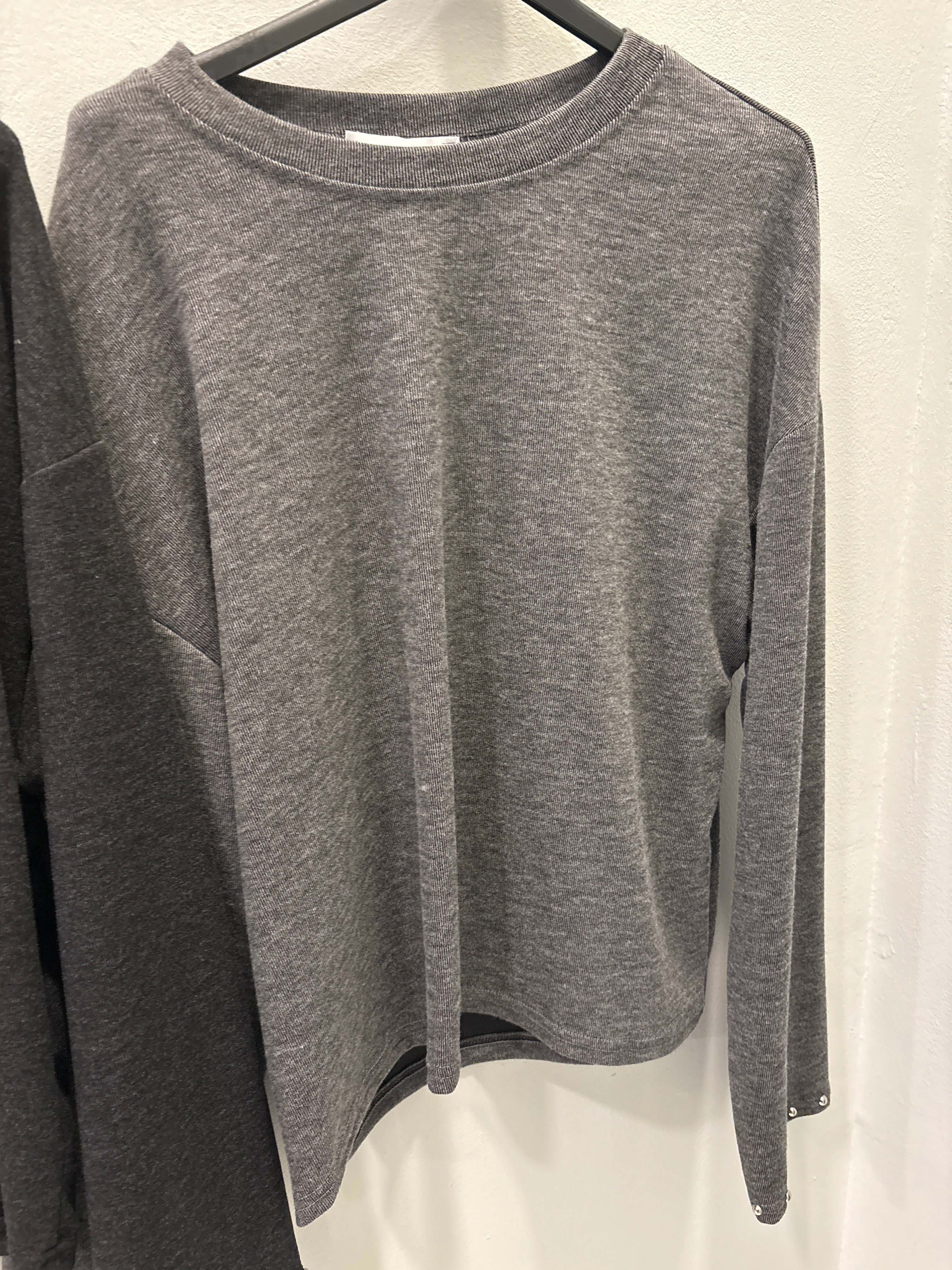 Jersey fino tachuelas