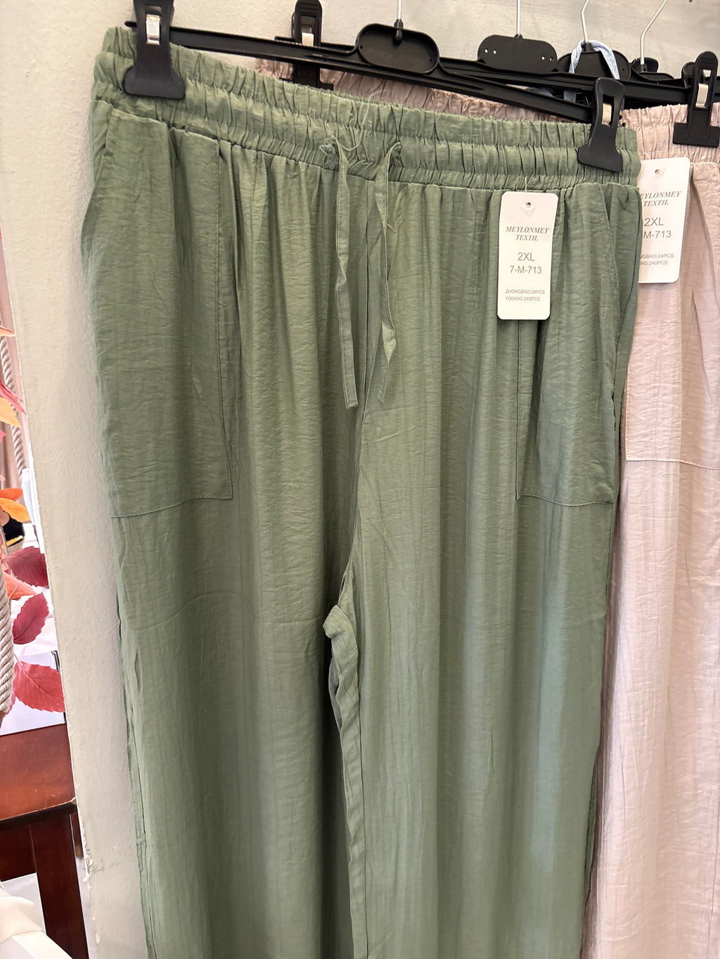 Pantalón Recto Fluido — Multicolor