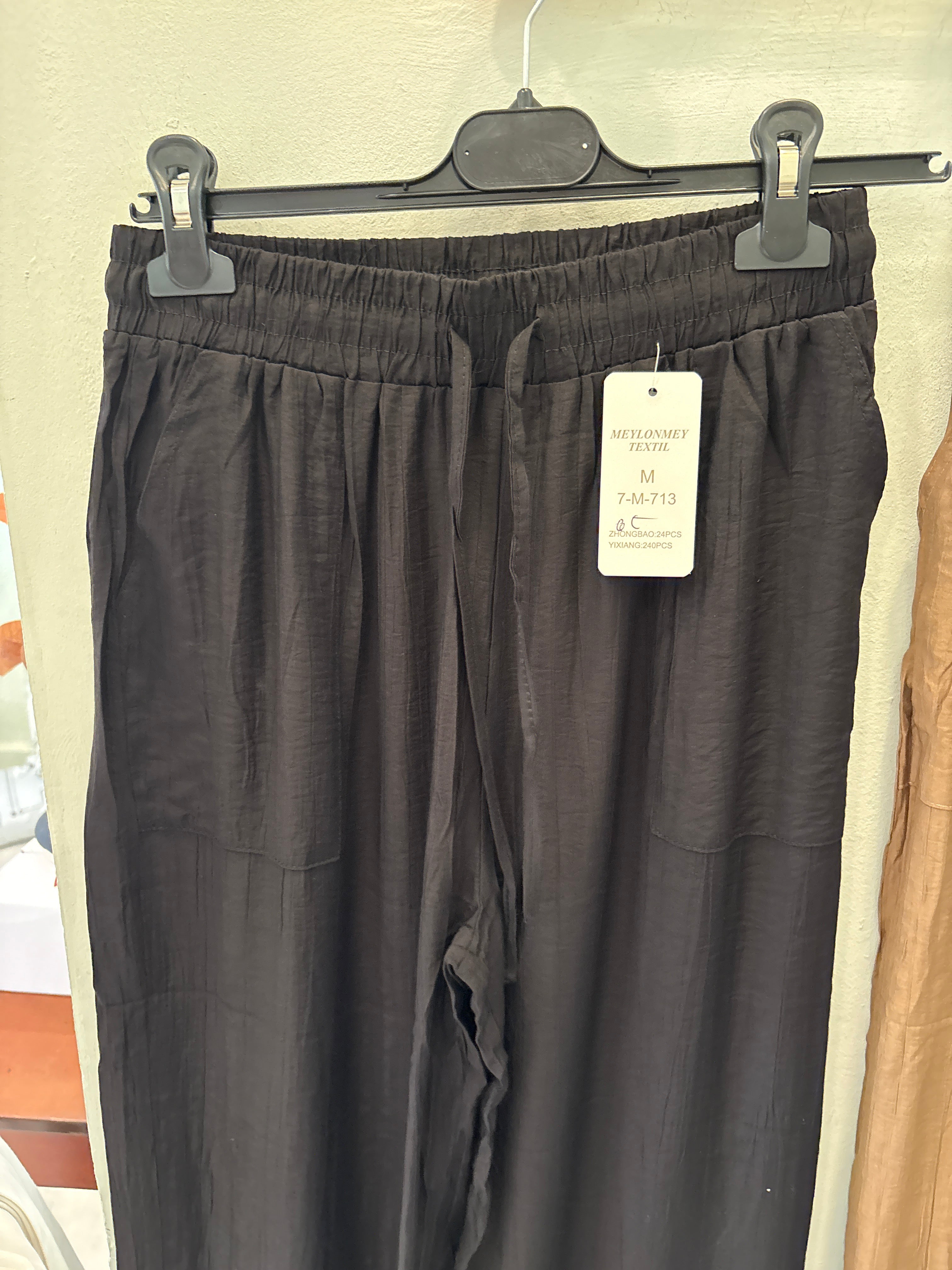 Pantalón Recto Fluido — Multicolor