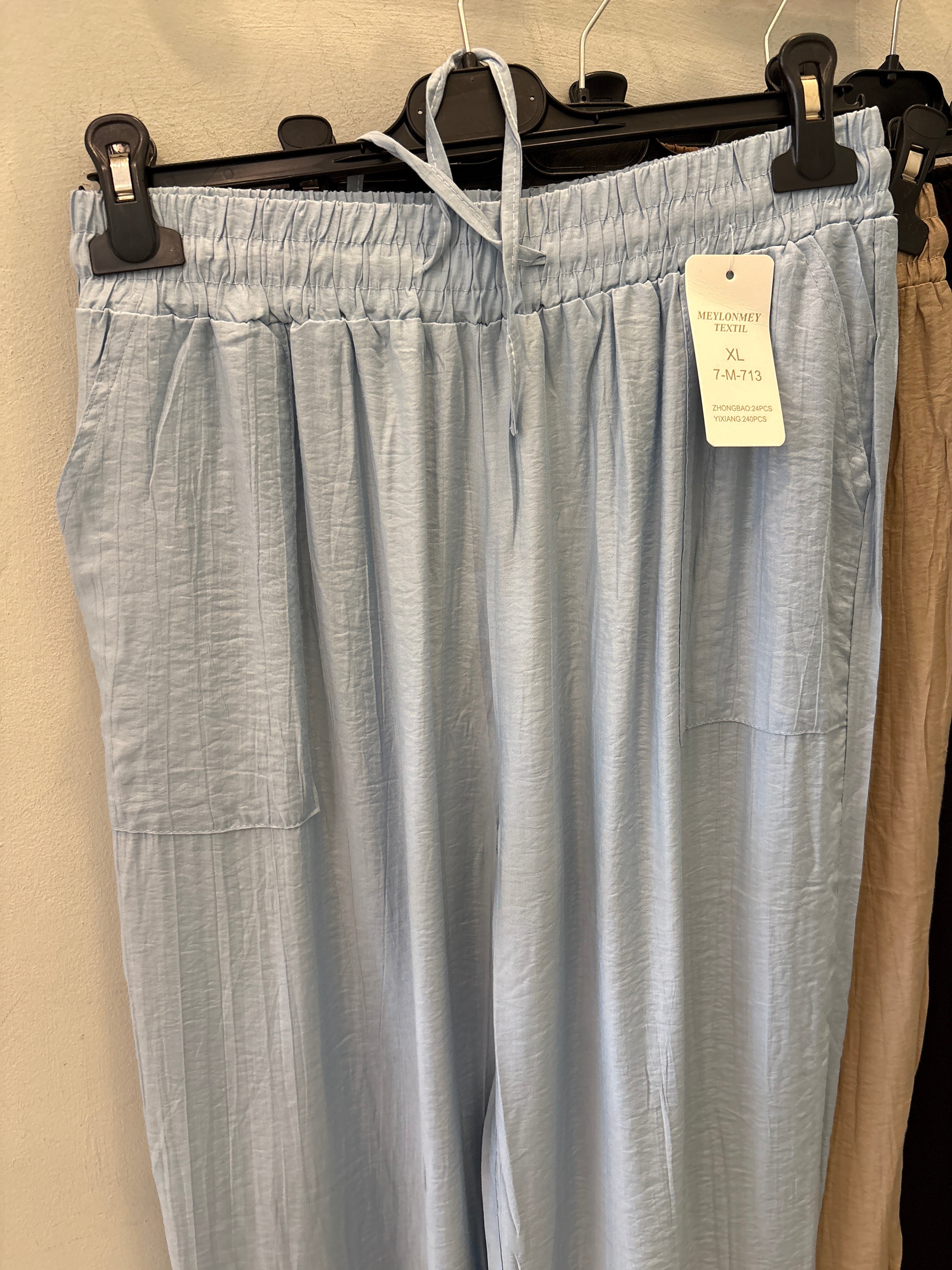 Pantalón Recto Fluido — Multicolor