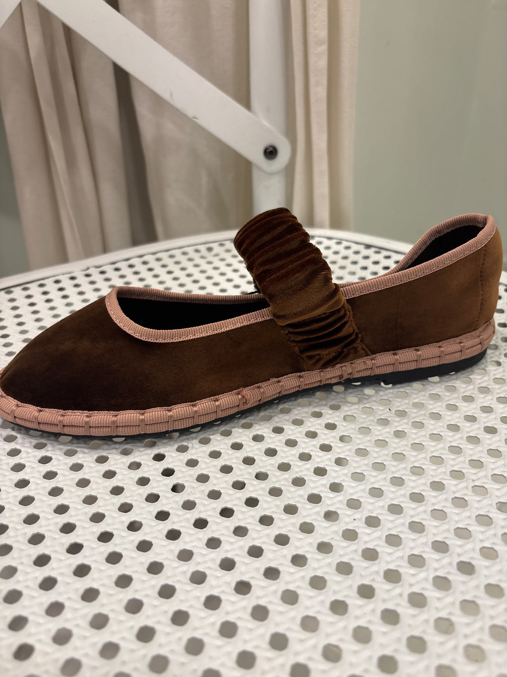 Mercedita elástico marrón y rosa