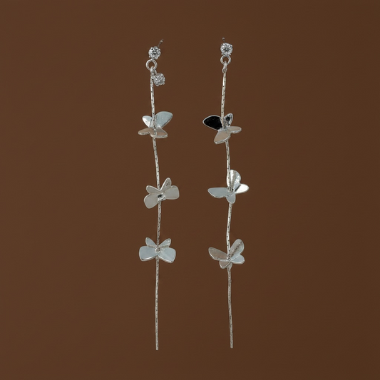 Pendientes mariposa plateado de acero