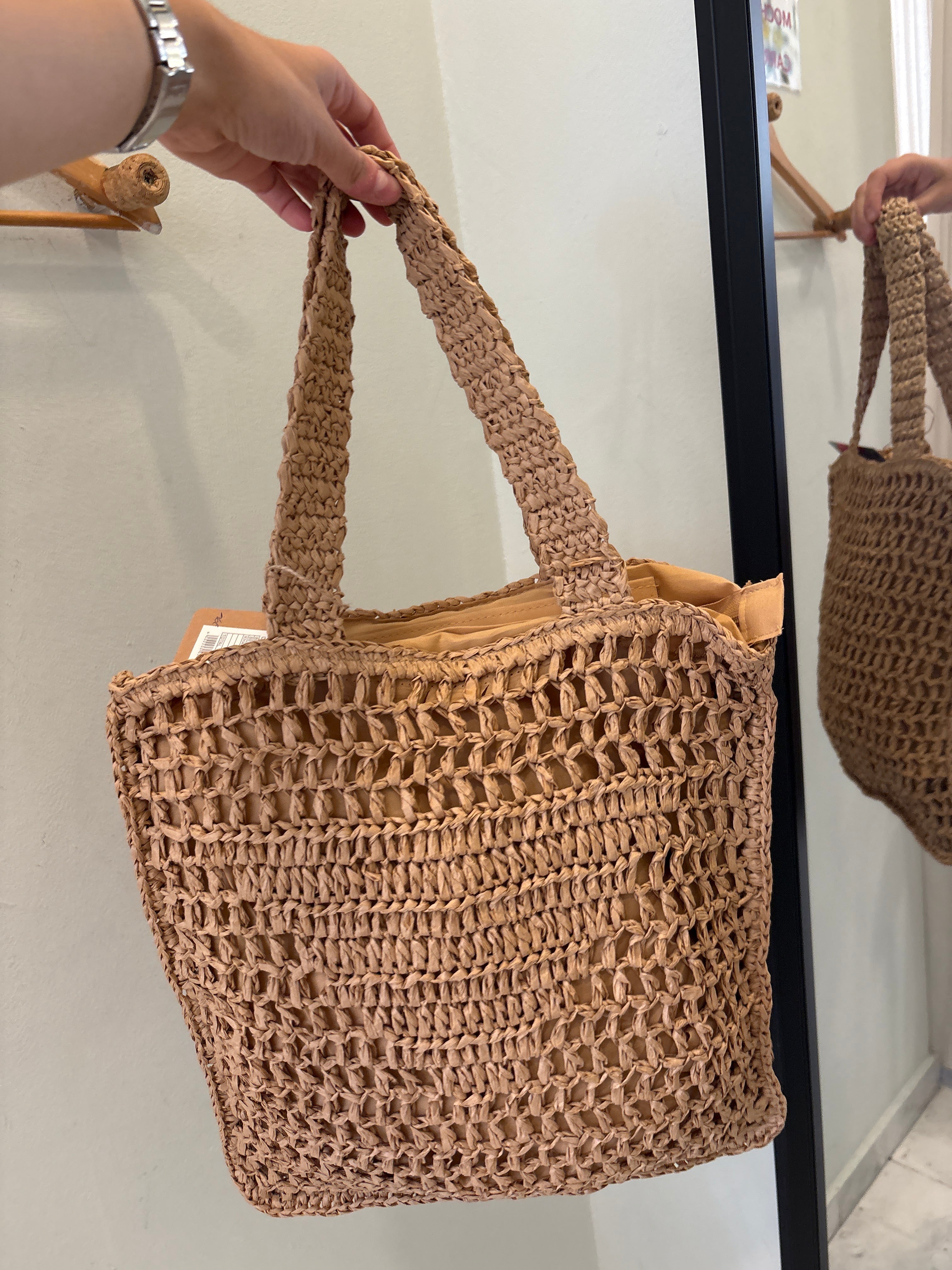 Bolso rafia con cremallera
