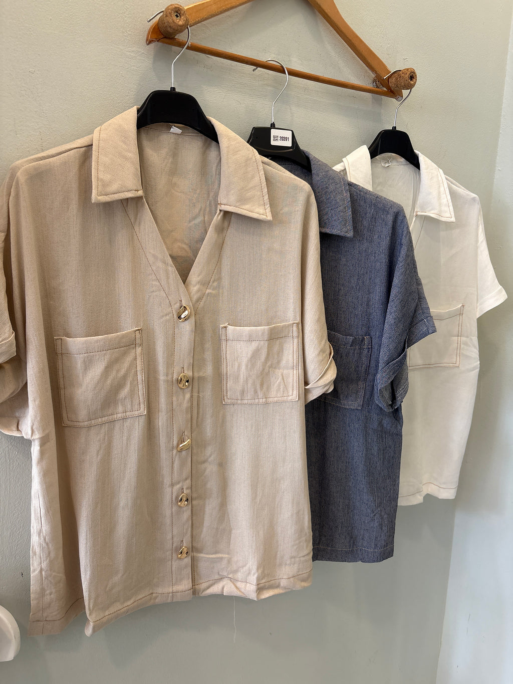 Blusa botones dorados