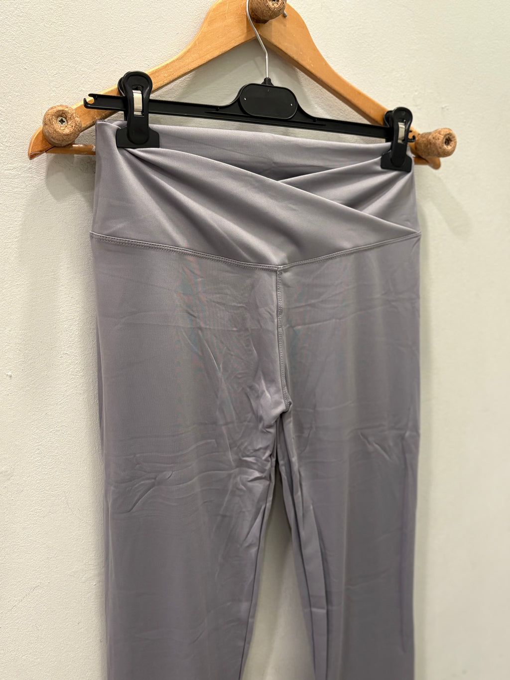 Leggin cruzado con rizo trasero