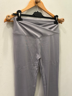 Leggin cruzado con rizo trasero