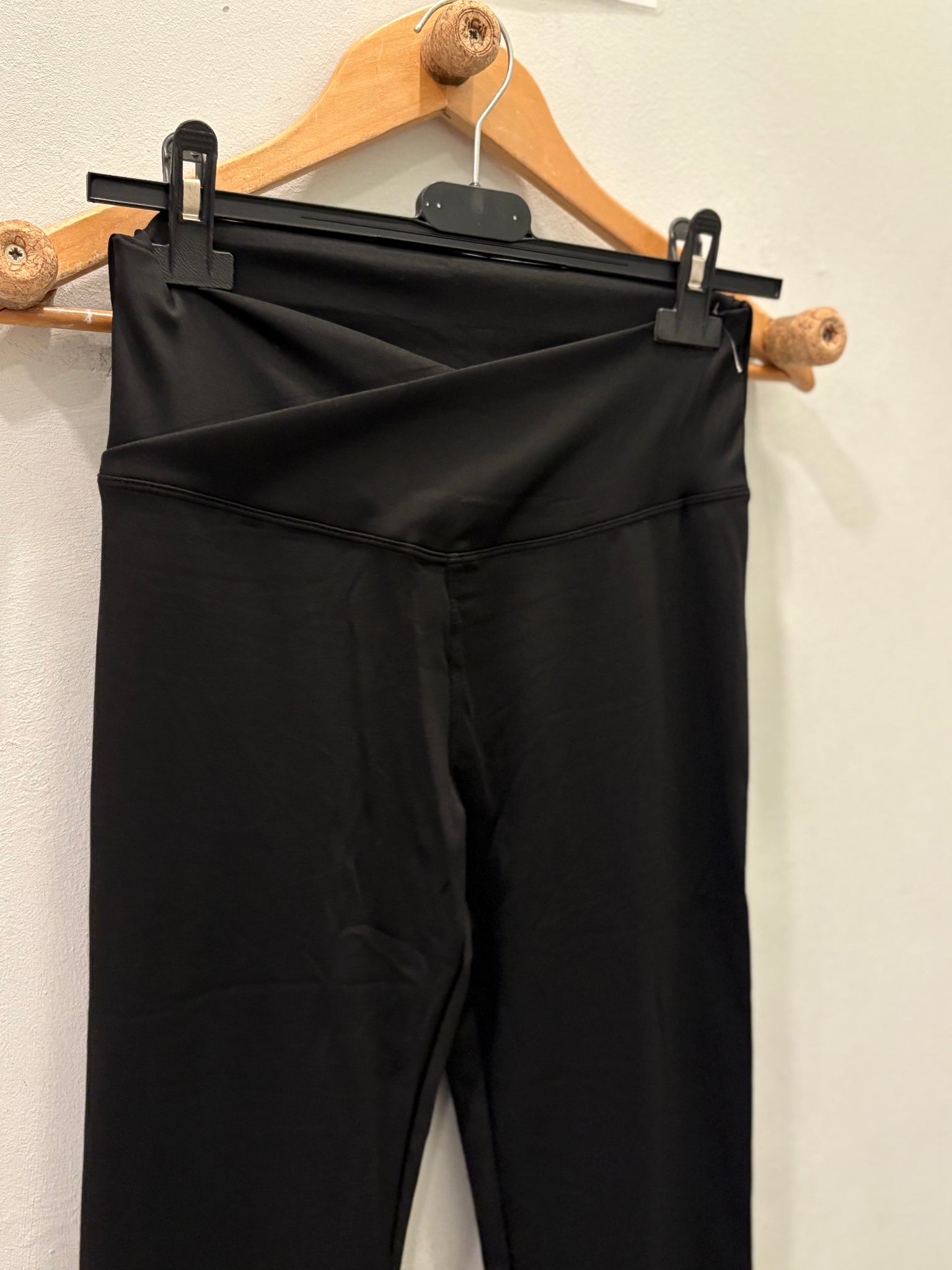 Leggin cruzado con rizo trasero