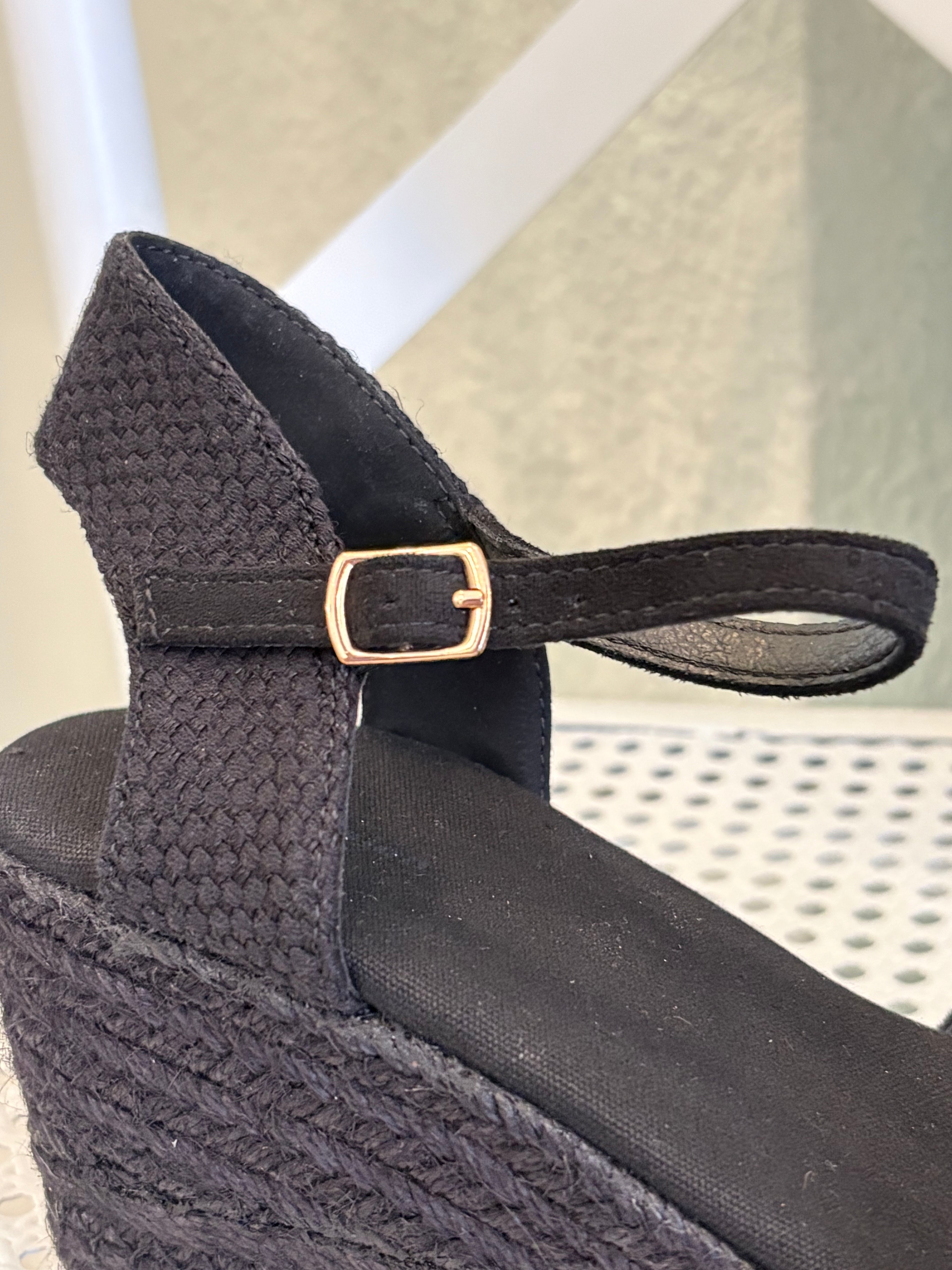 Esparto negro hebilla 6cm