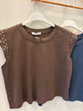 Camiseta tachuelas