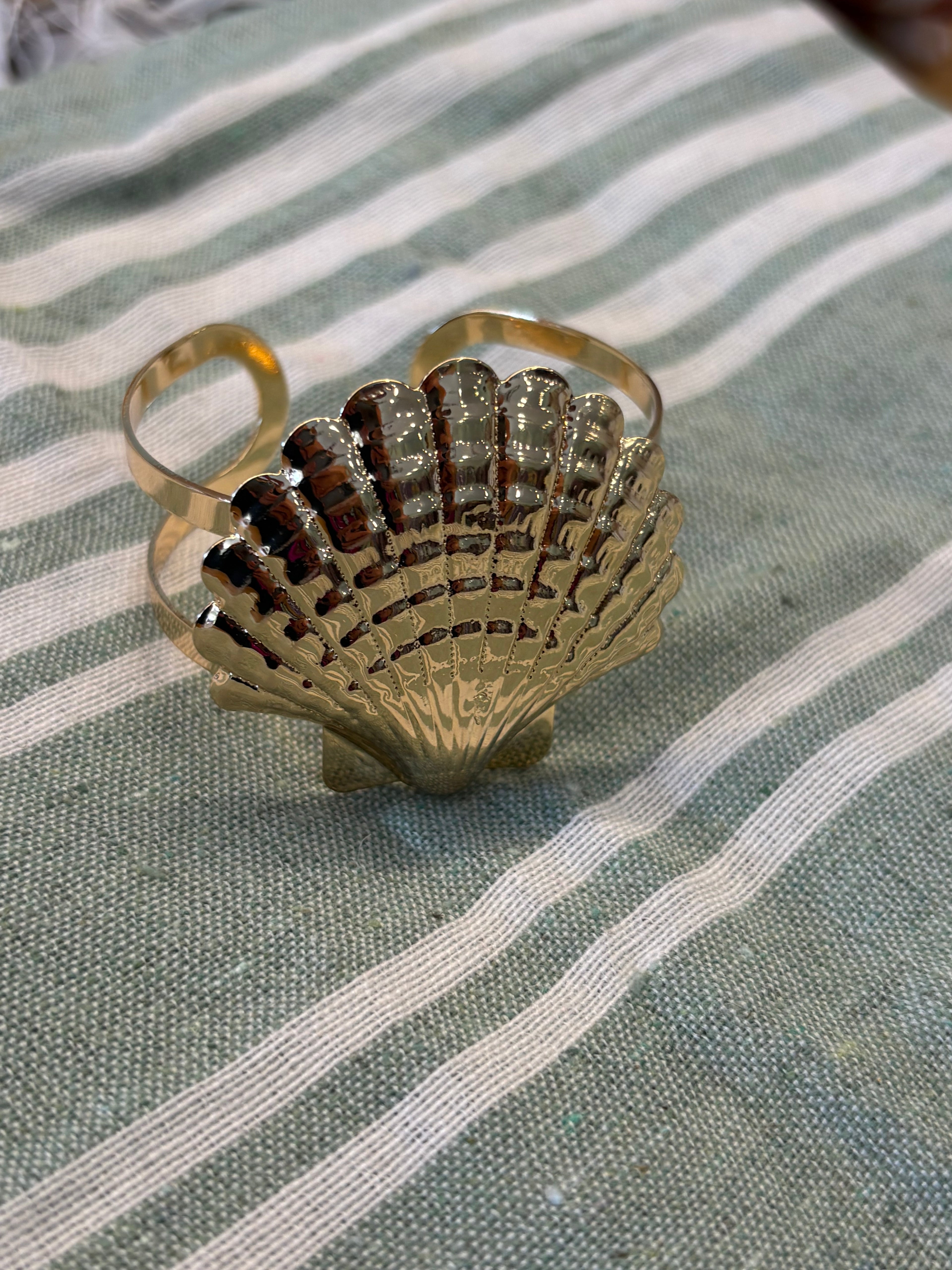 Brazalete concha