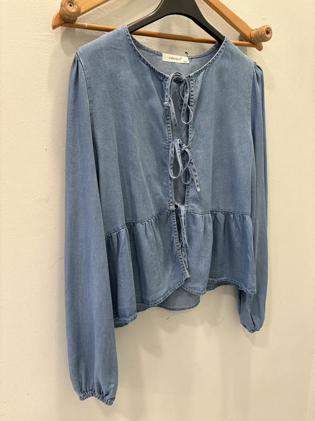 Blusa Vaquera Lazos