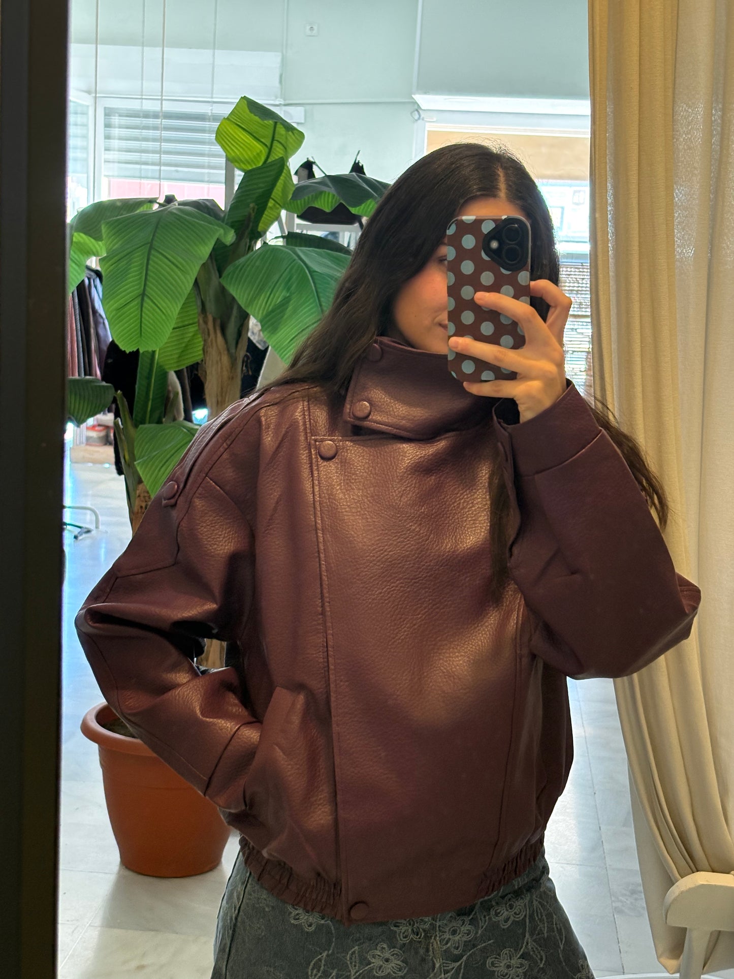 Chaqueta efecto piel