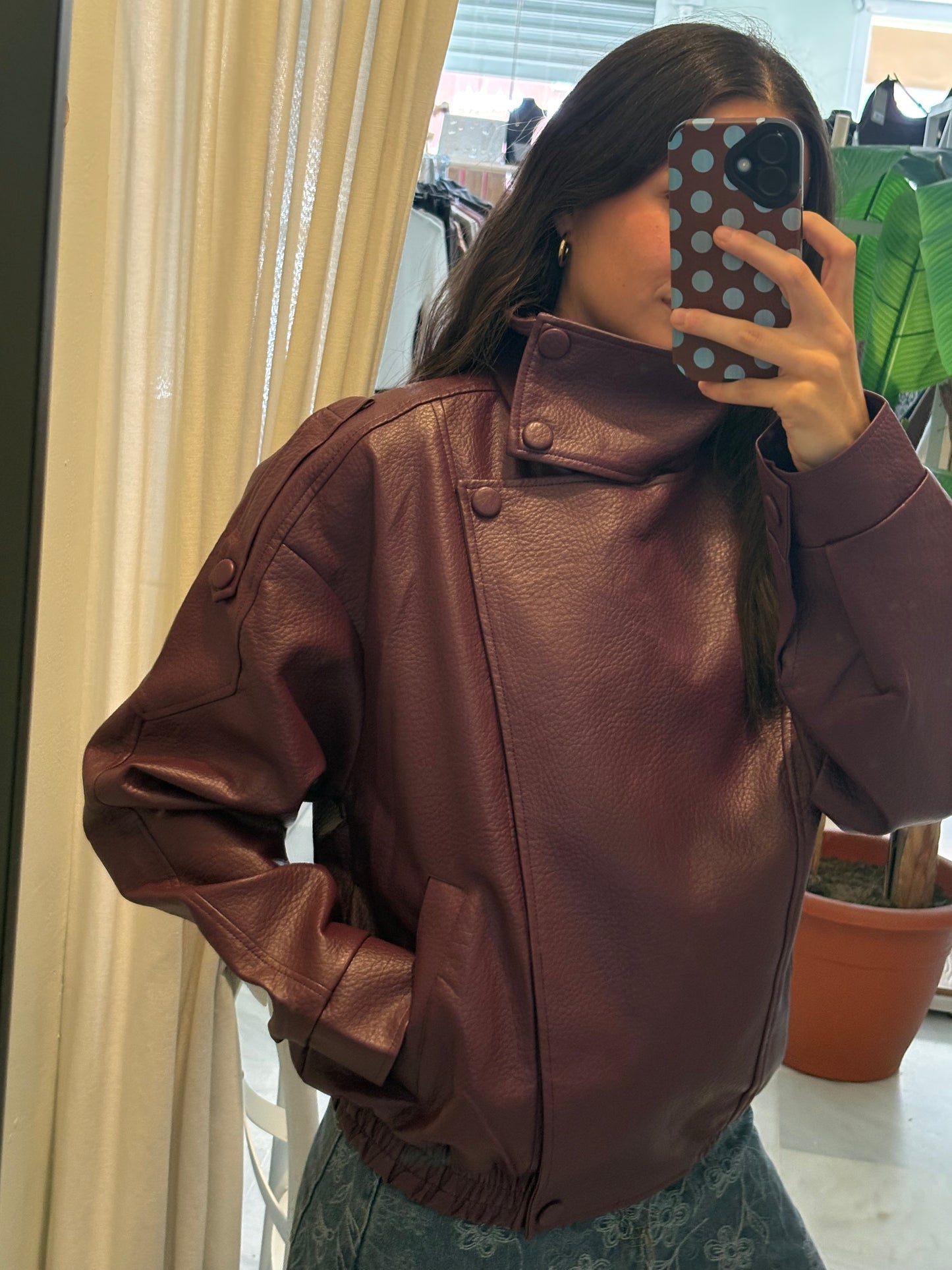Chaqueta efecto piel